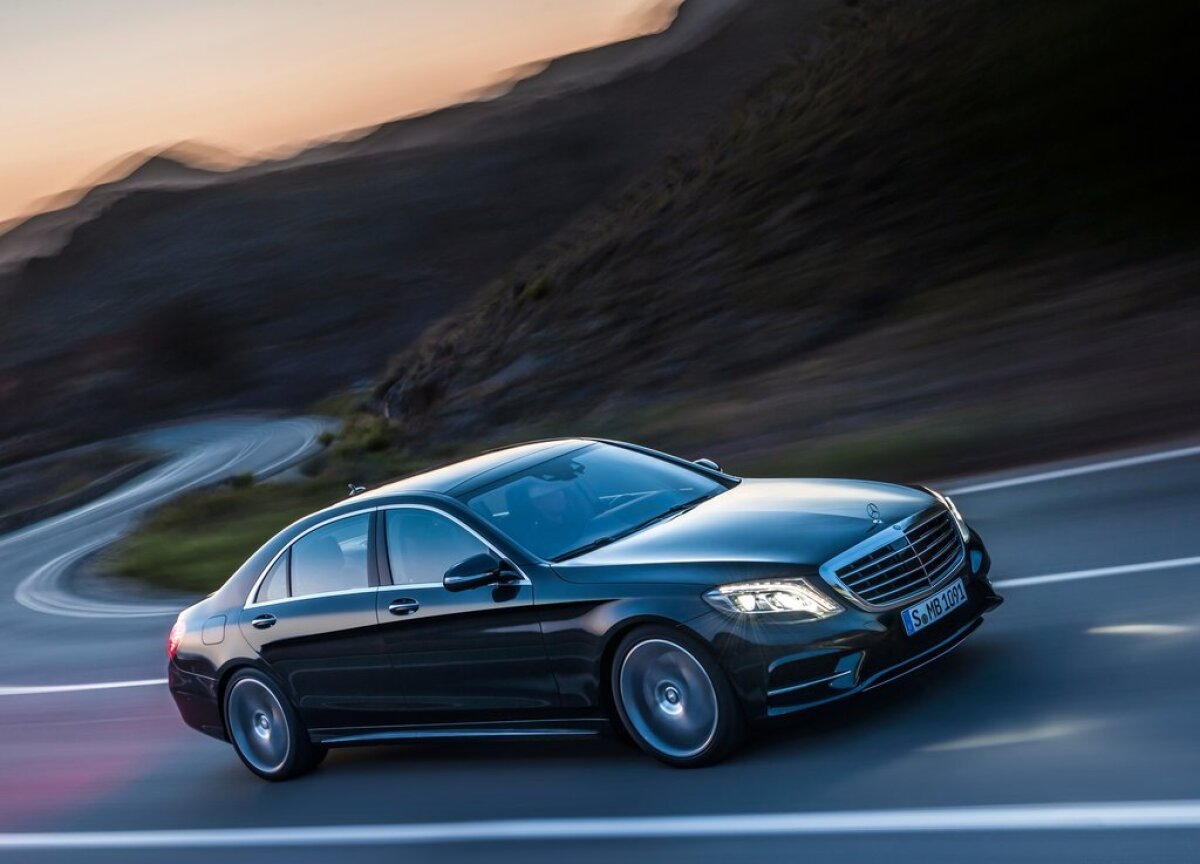 Mercedes-Benz S