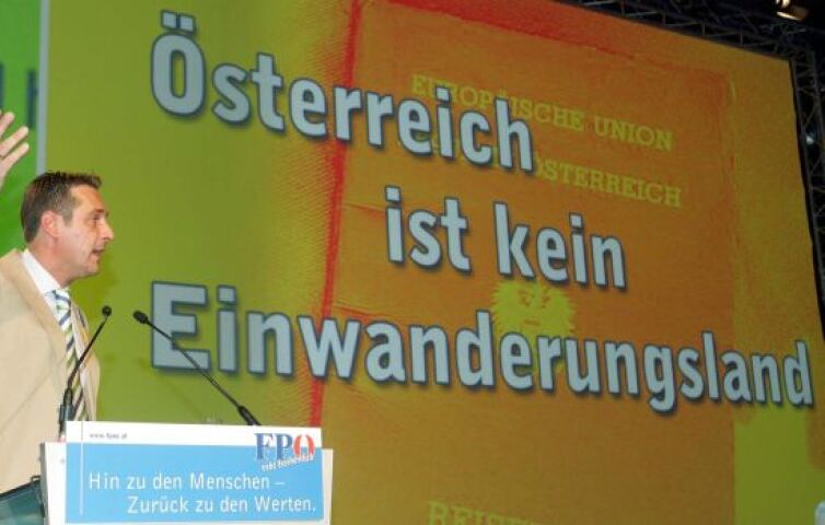 Strache