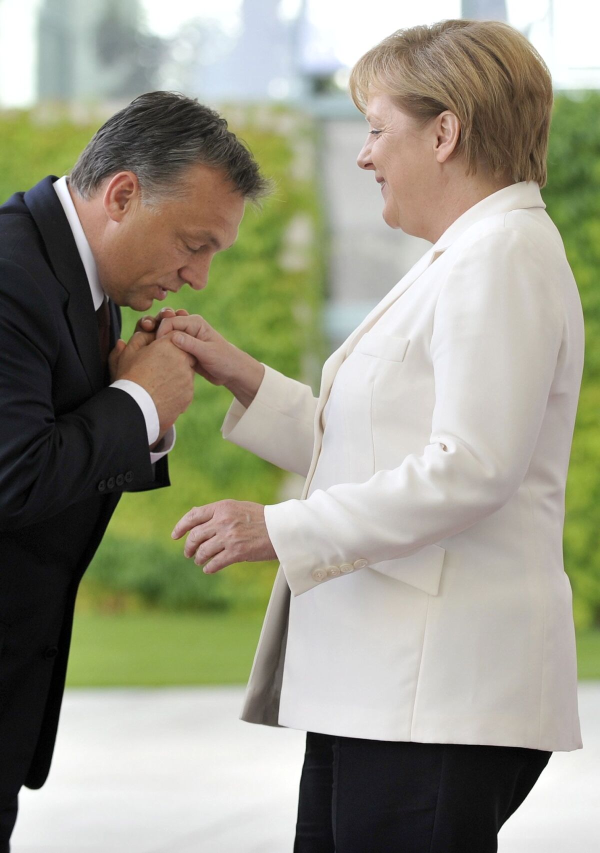 Merkelová, Orbán
