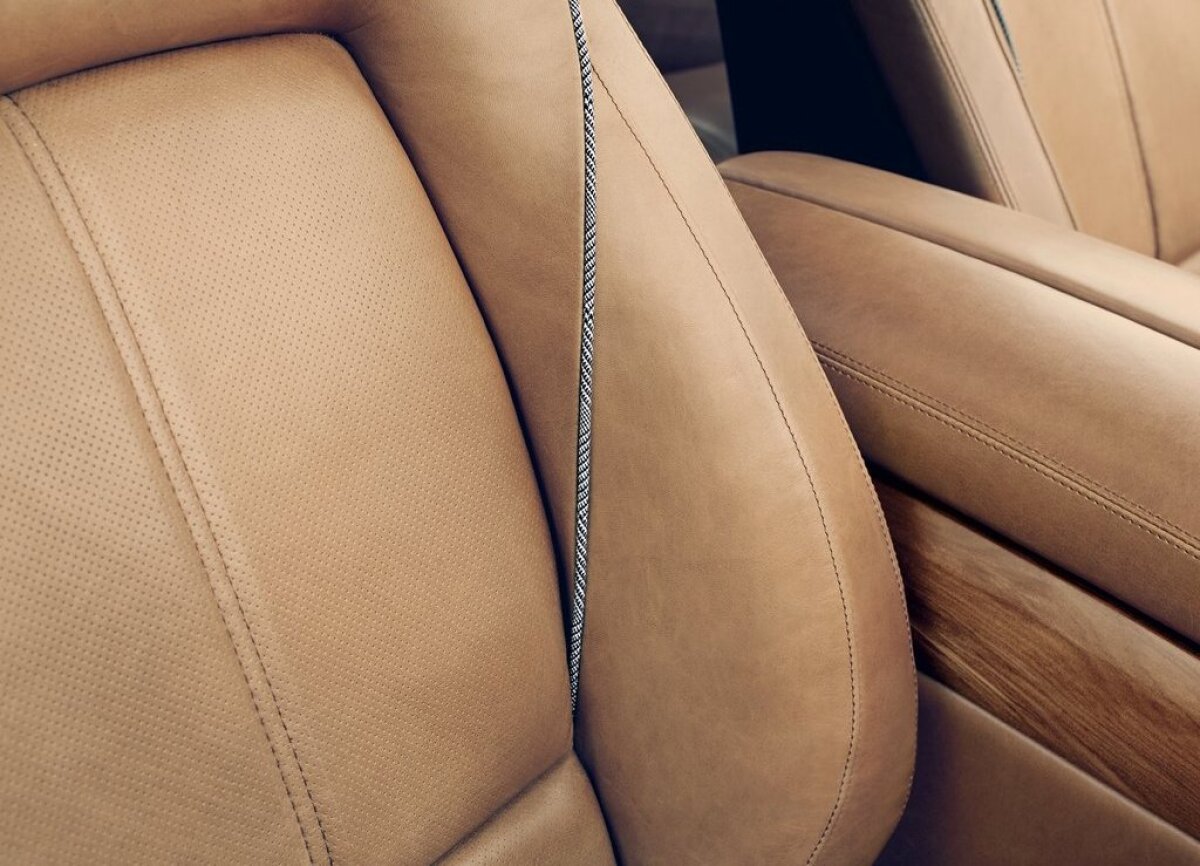 BMW Gran Lusso V12 Coupe
