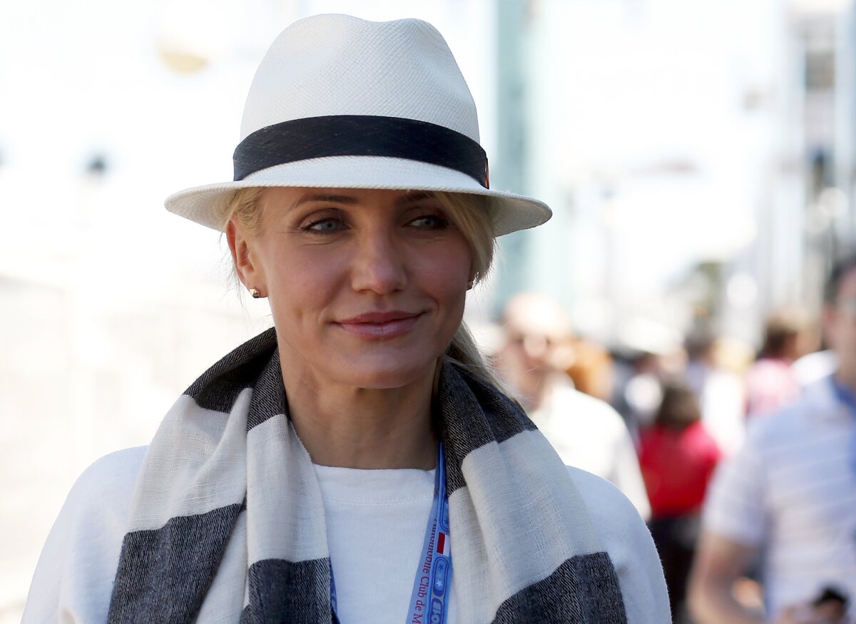 VC Monaka, Cameron Diaz