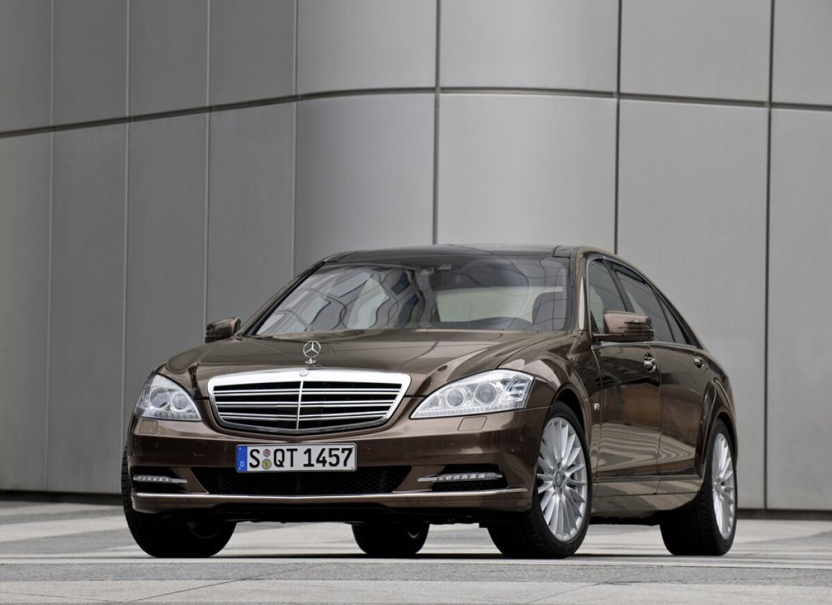 Mercedes-Benz S (W221)