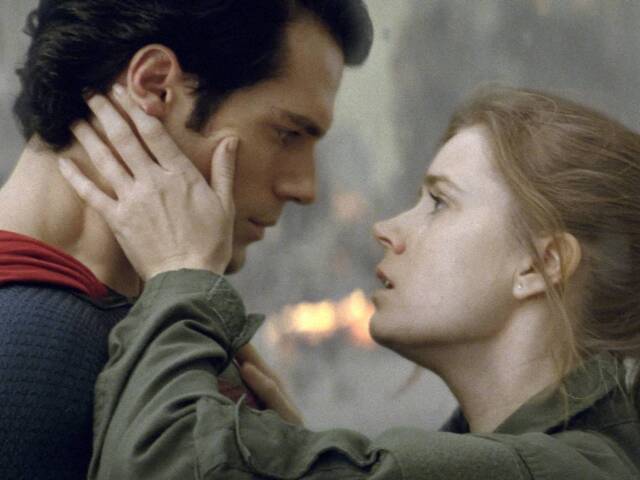 muz z ocele superman