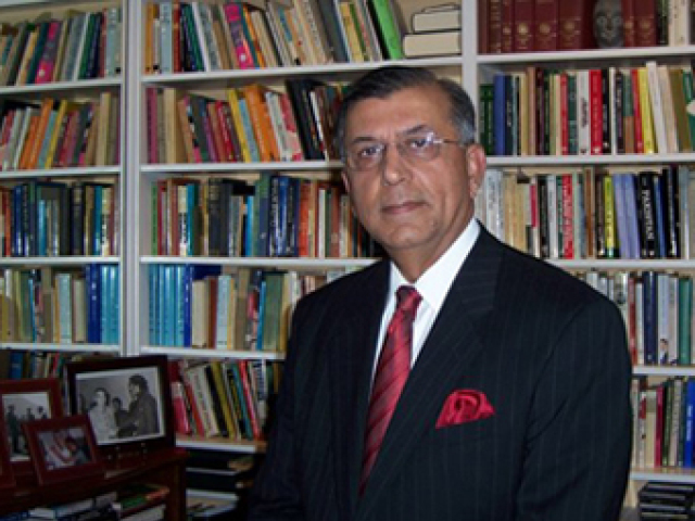 Shuja Nawaz