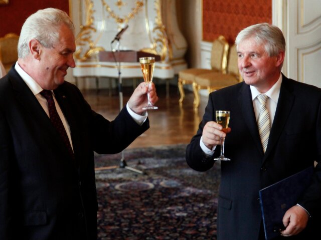 Zeman, Rusnok