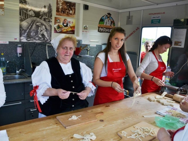 Anna Zorvanová s vnučkou Petrou