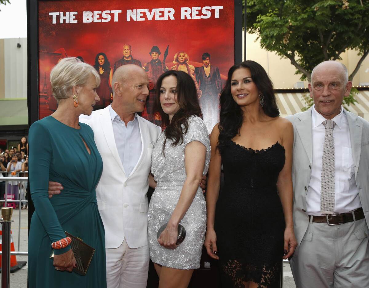 Helen Mirren, Bruce Willis, Mary-Louise Parker, Catherine Zeta-Jones a John Malkovich