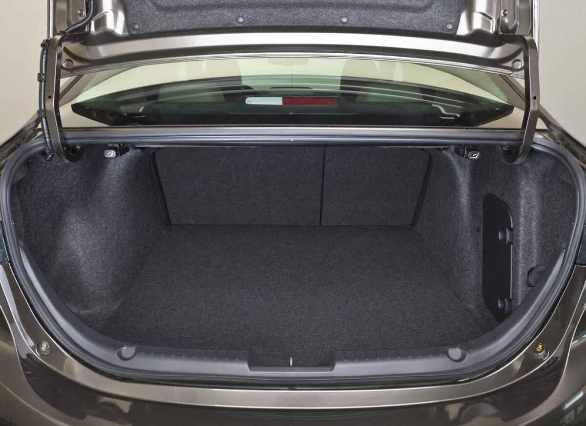 Mazda3 sedan