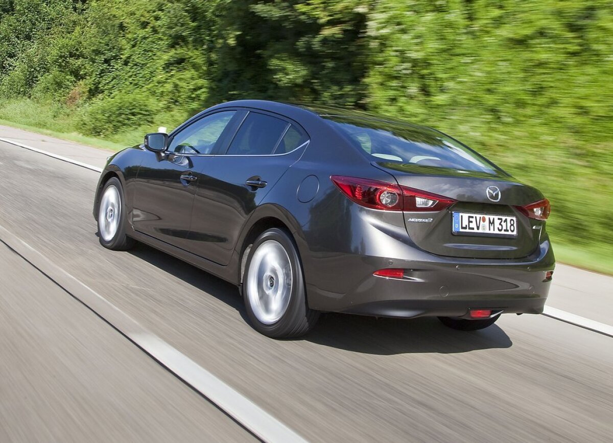 Mazda3 sedan