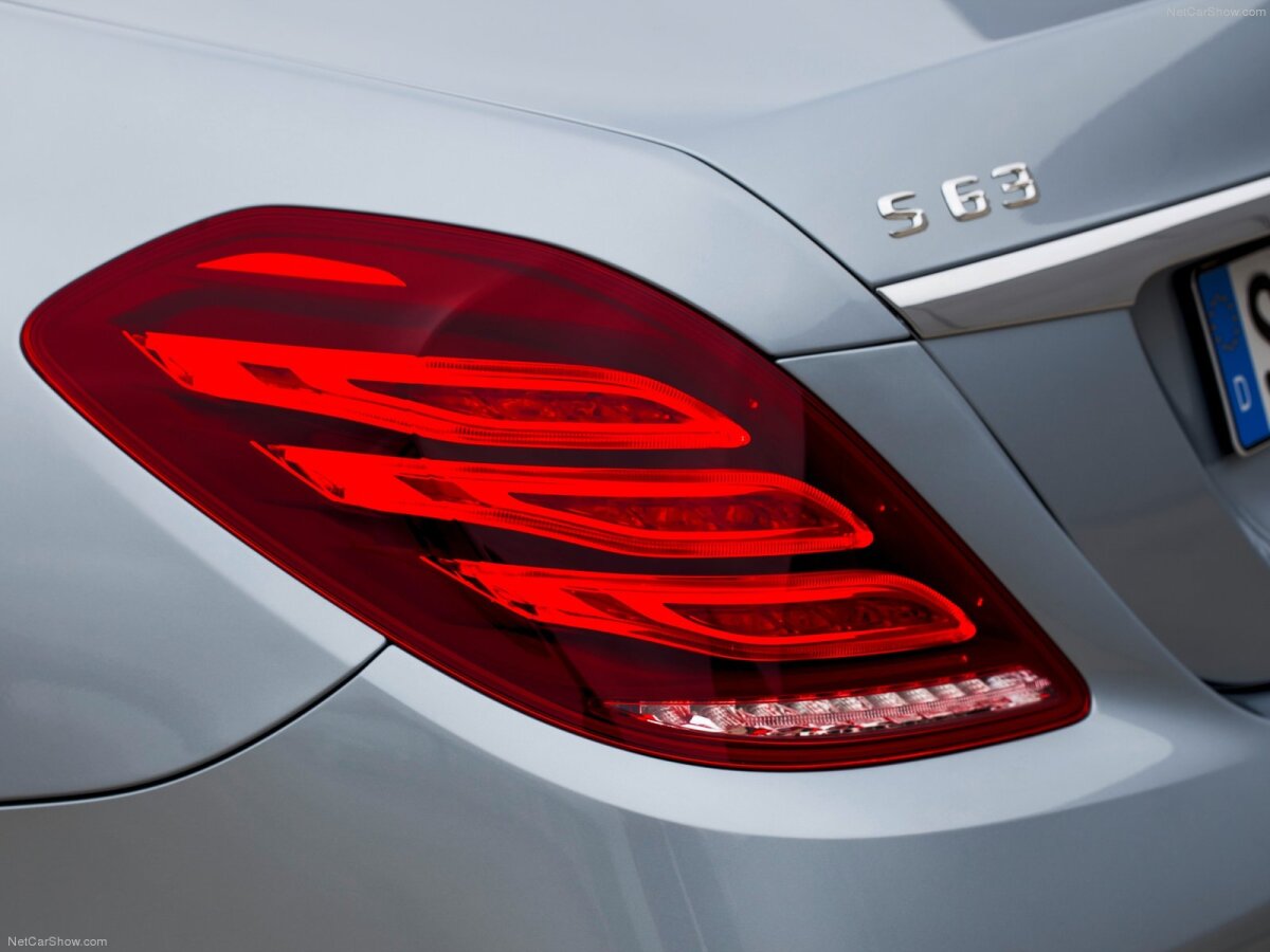 Mercedes-Benz-S63 AMG
