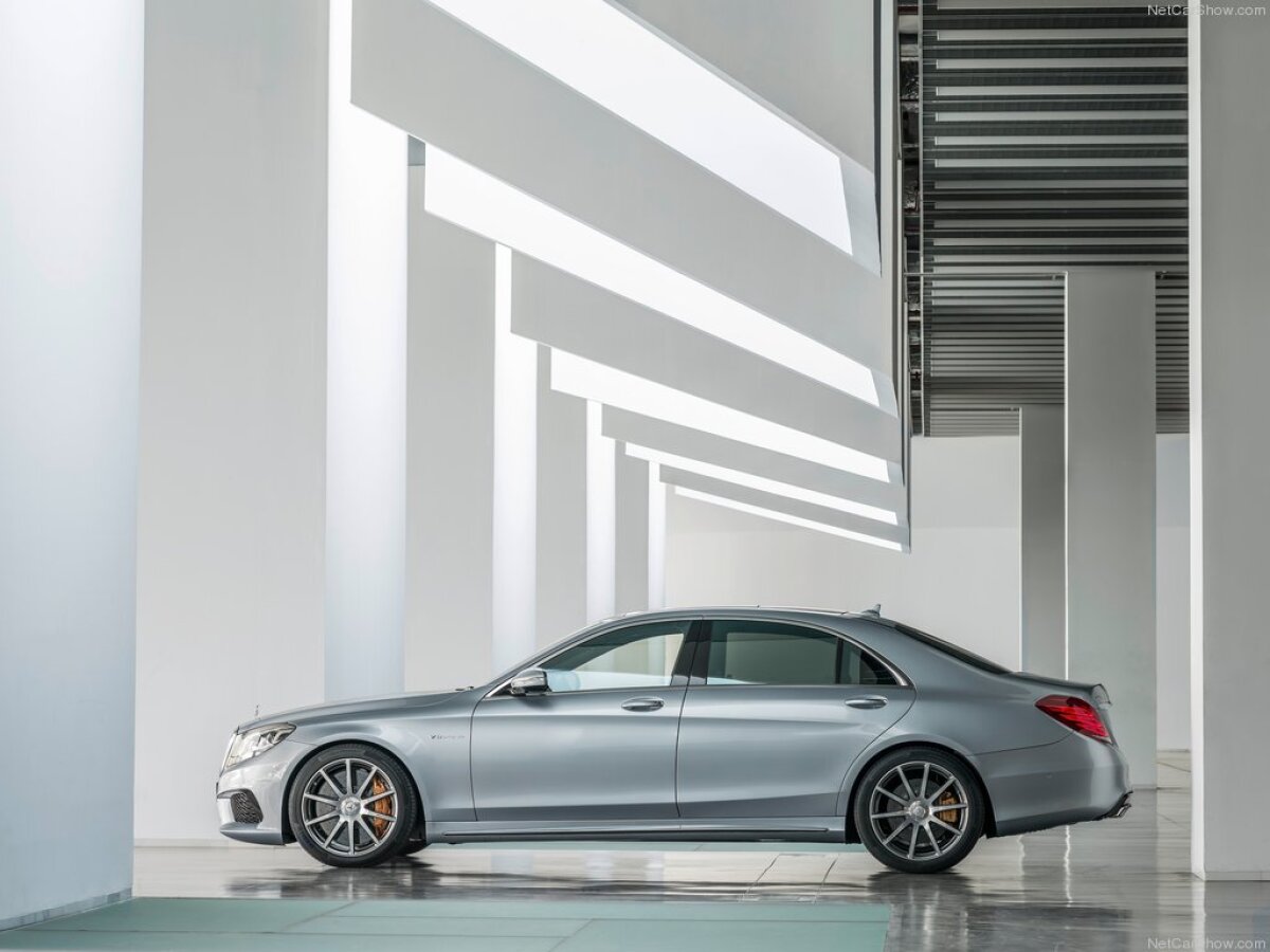 Mercedes-Benz-S63 AMG
