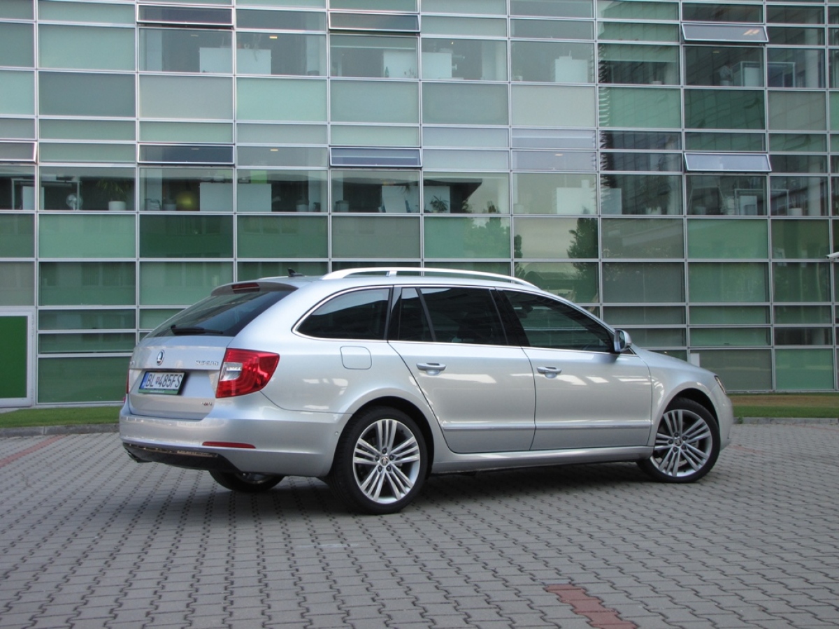 Škoda Superb