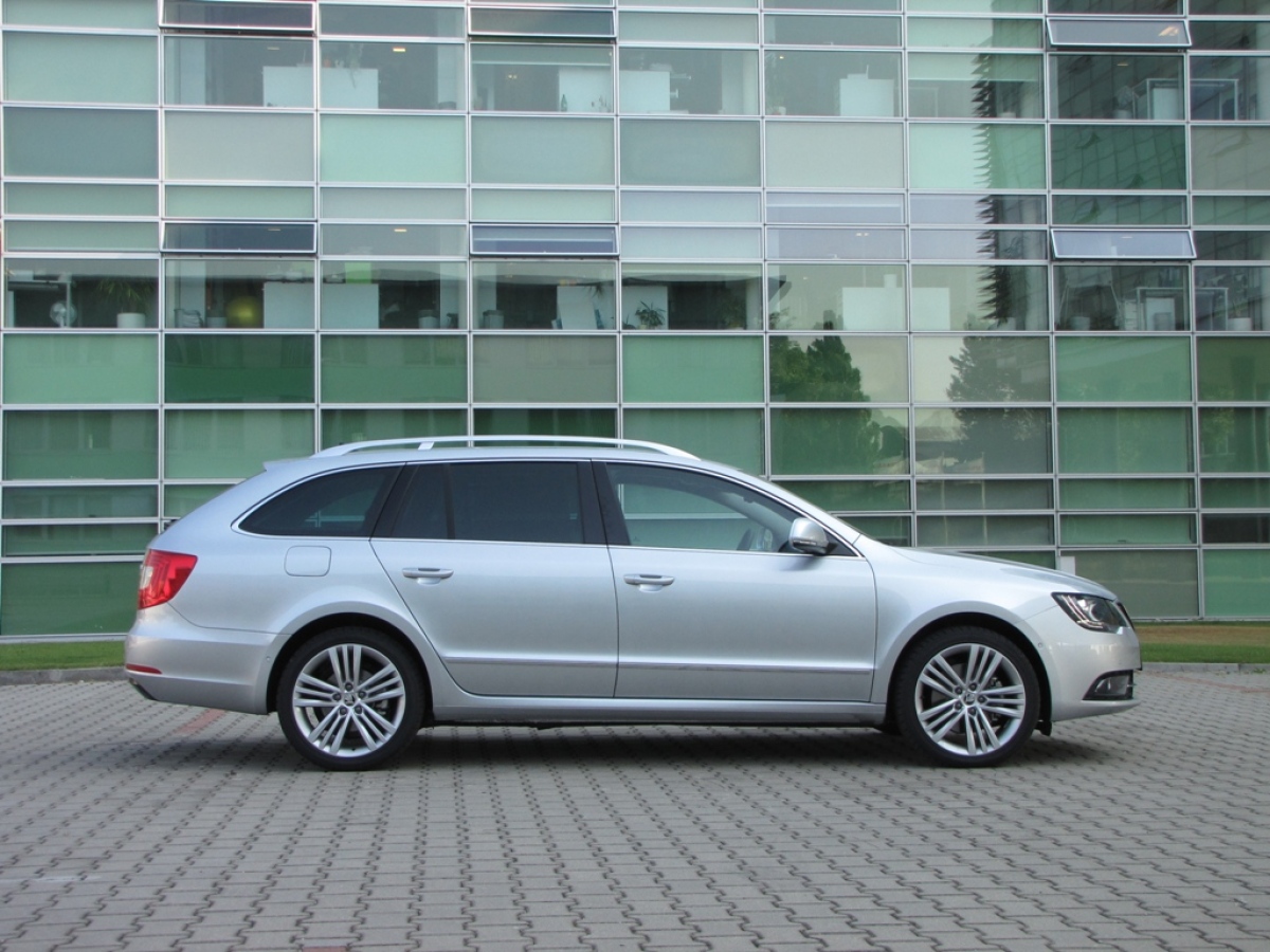 Škoda Superb