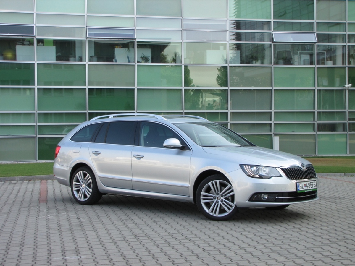 Škoda Superb