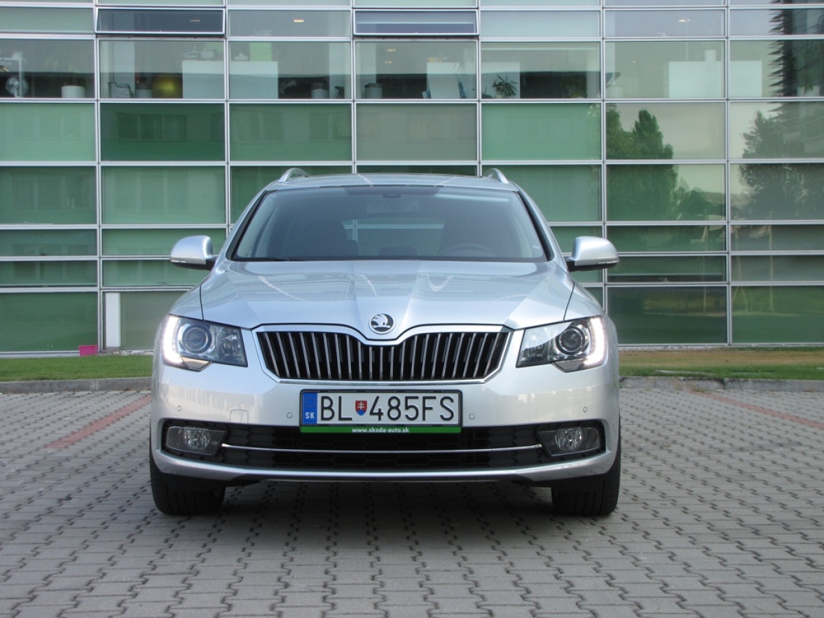 Škoda Superb