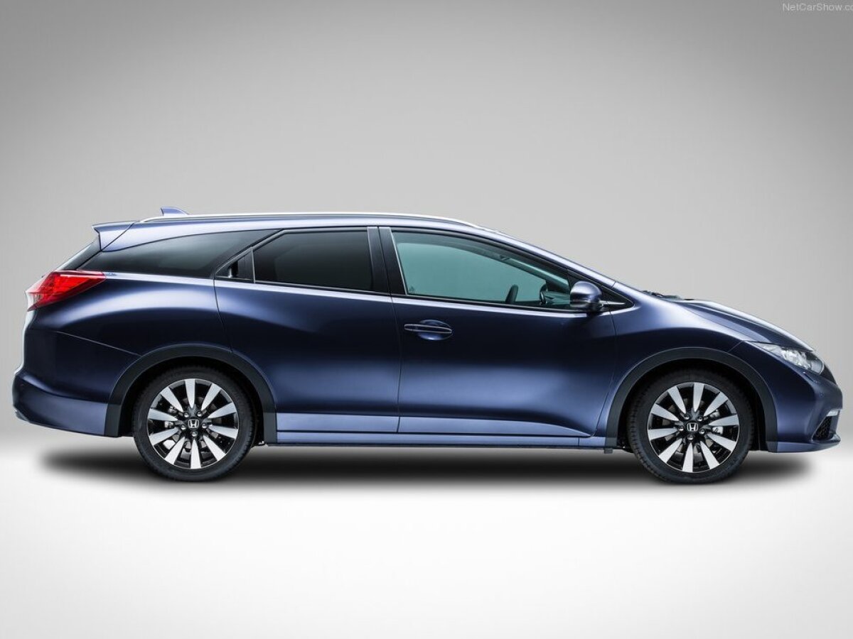 Honda-Civic Tourer 2014