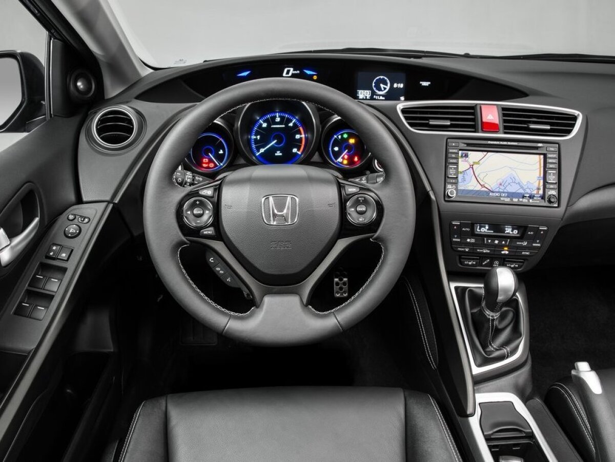 Honda-Civic Tourer 2014