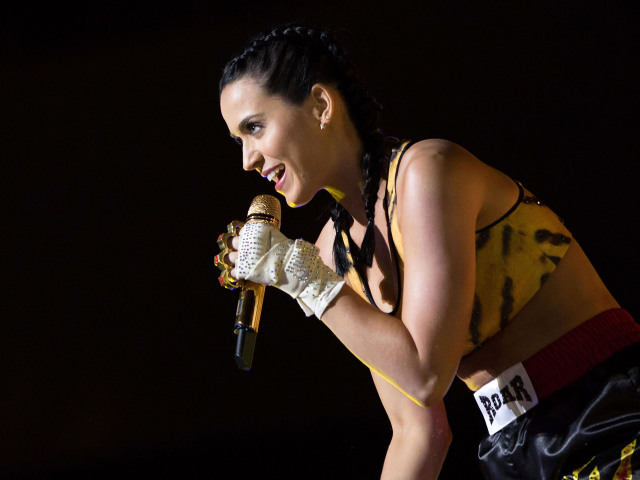 MTV Video Music Awards 2013  Show, Katy Perry
