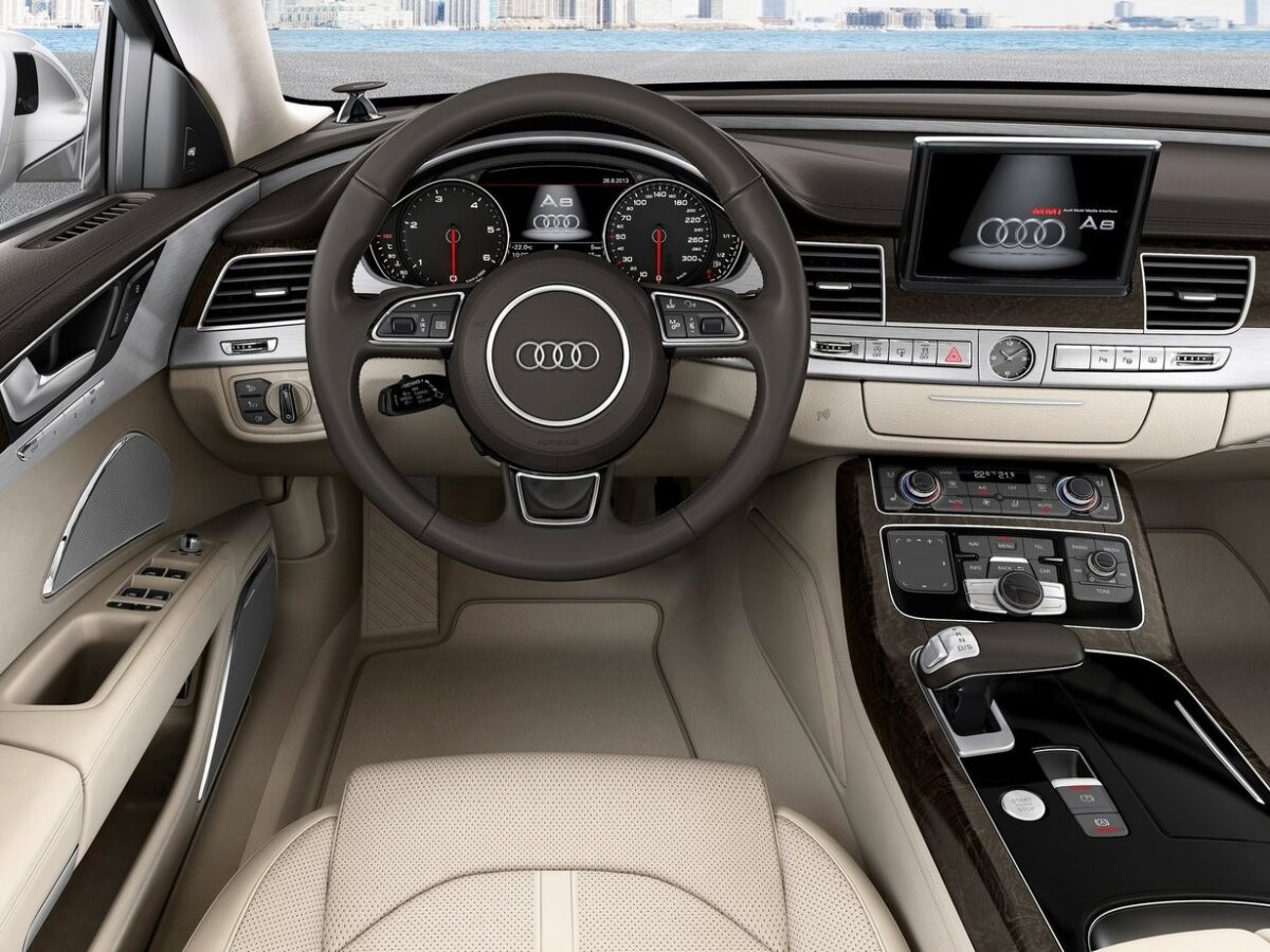 Audi-A8 2014