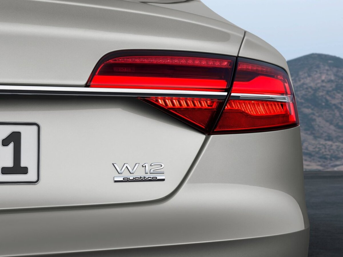 Audi-A8L 2014