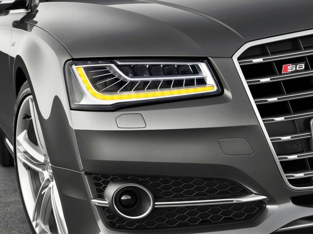 Audi-S8 2014