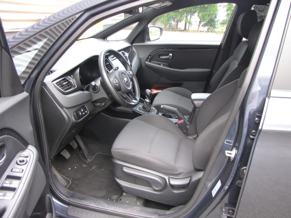 Kia Carens