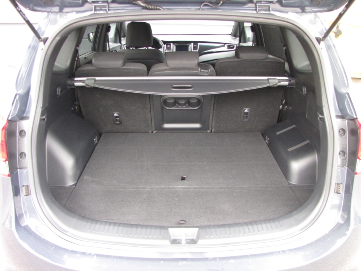 Kia Carens