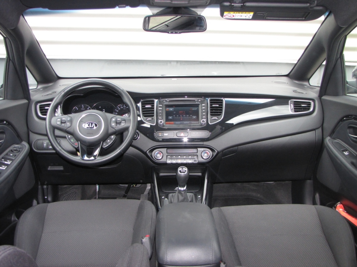 Kia Carens