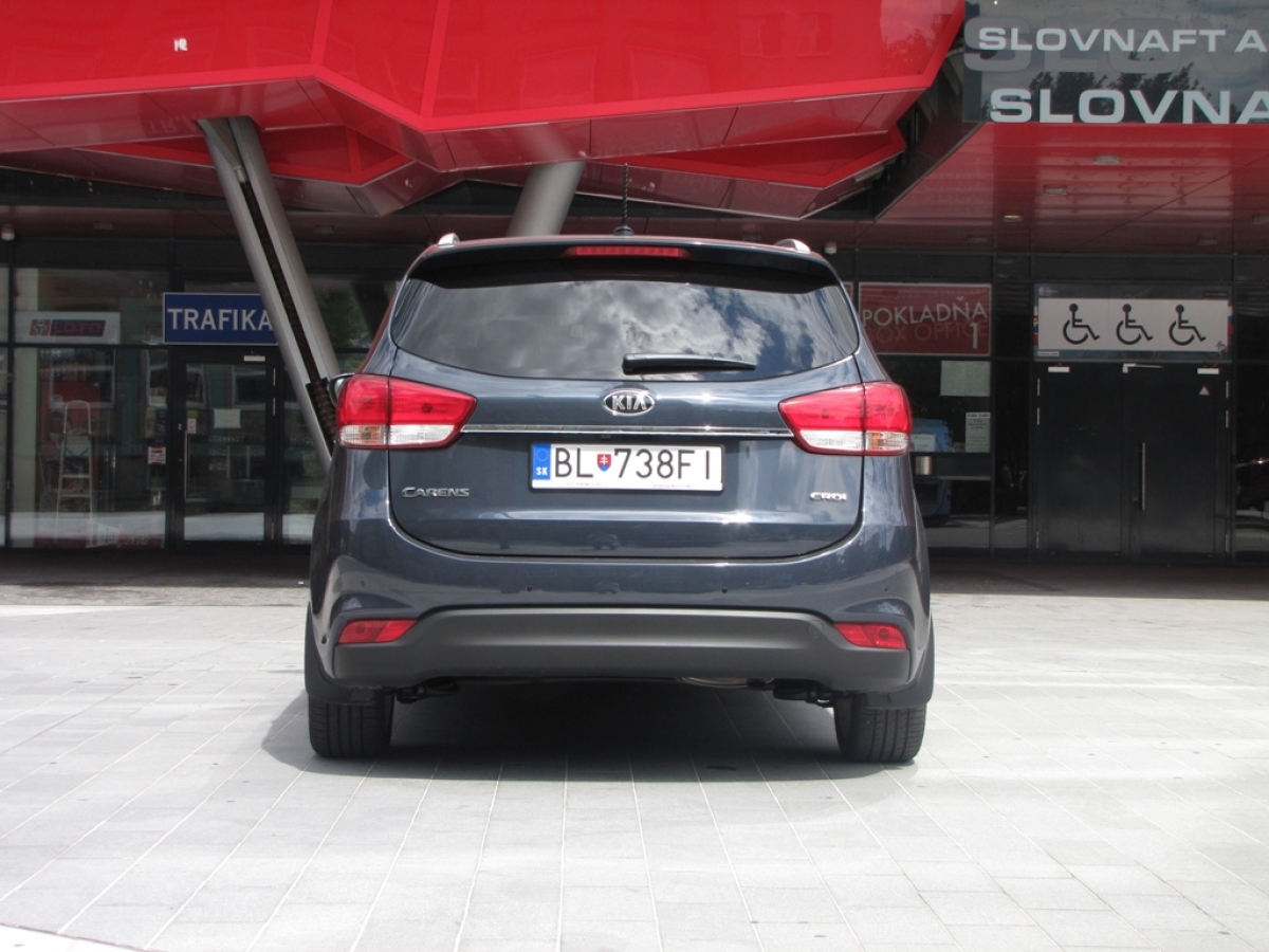 Kia Carens