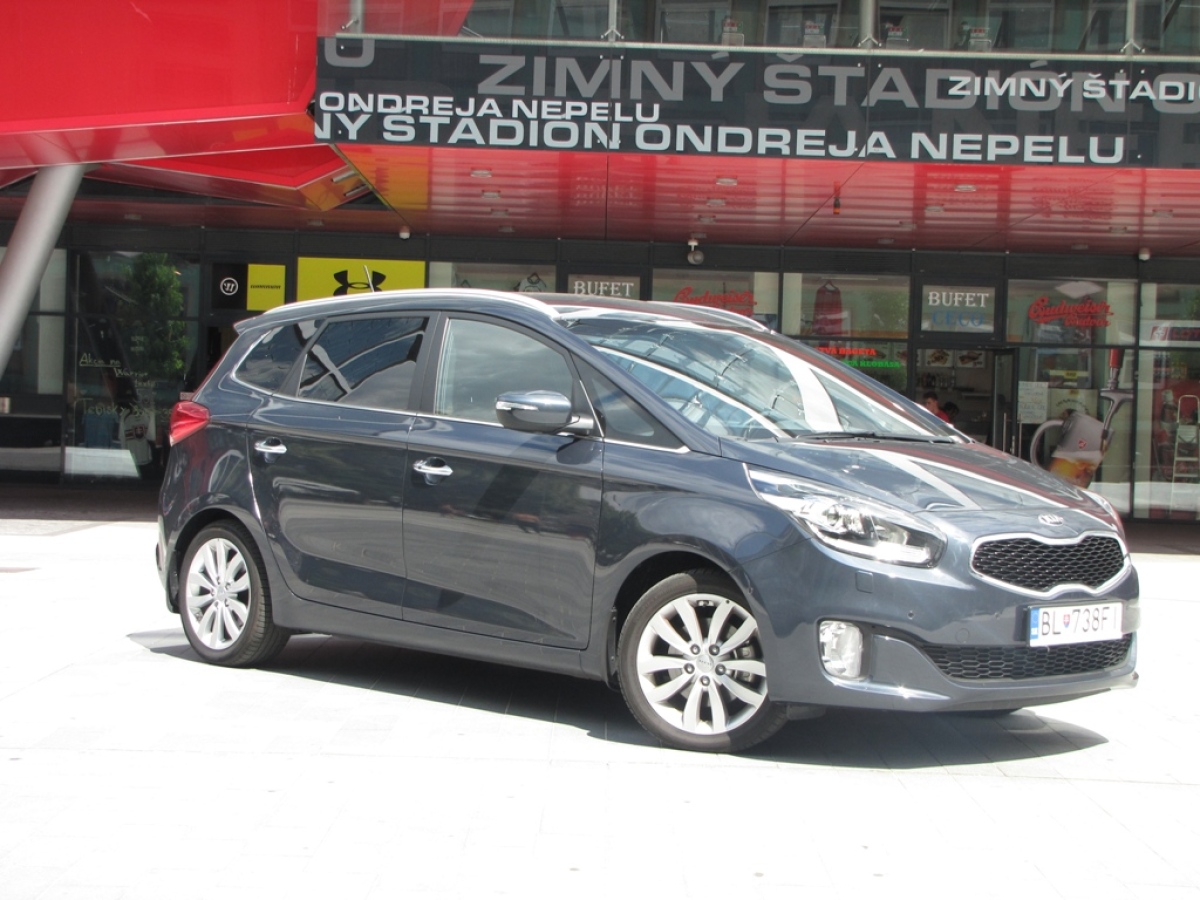 Kia Carens