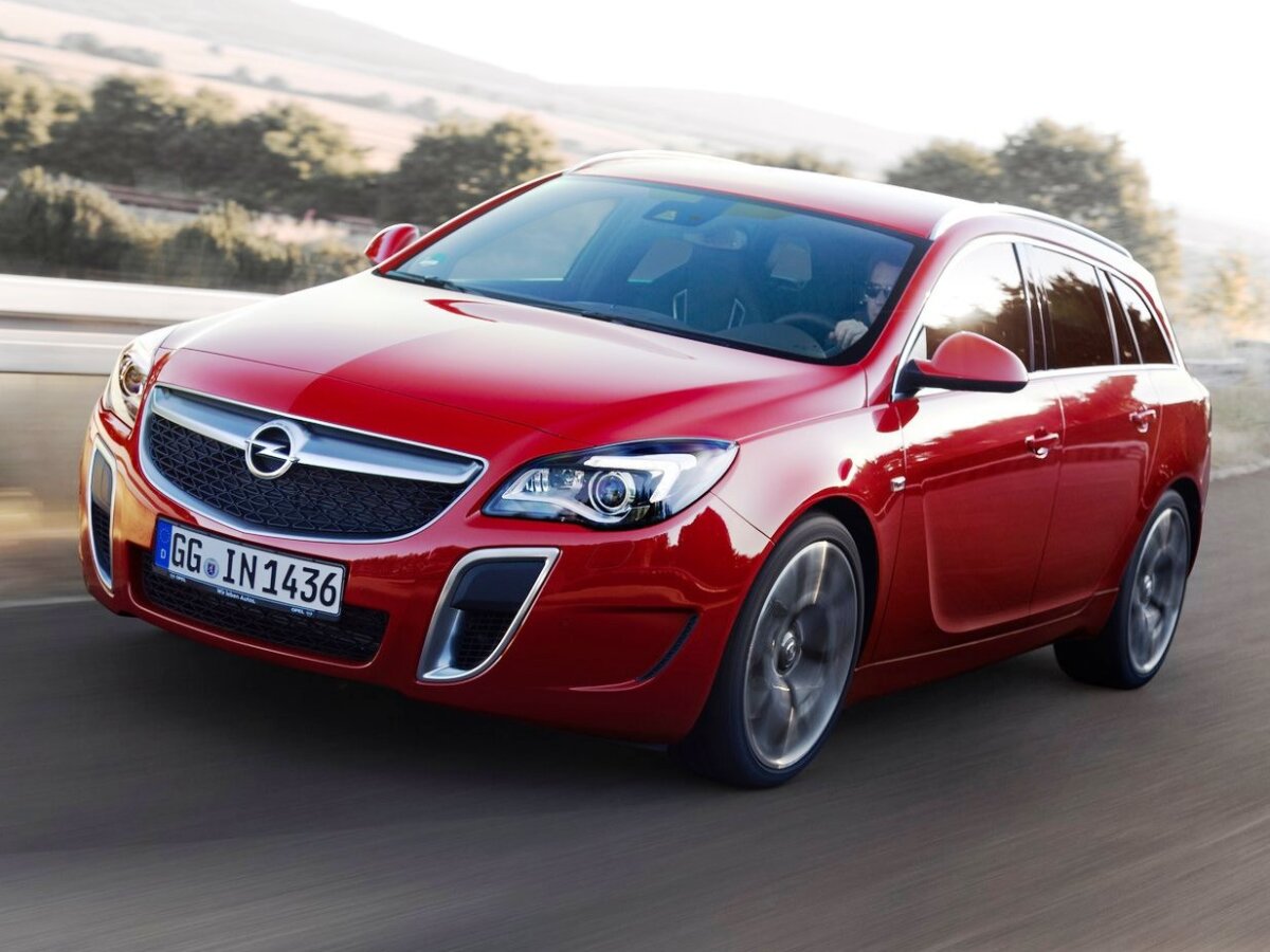 Opel-Insignia OPC Sports Tourer 2014
