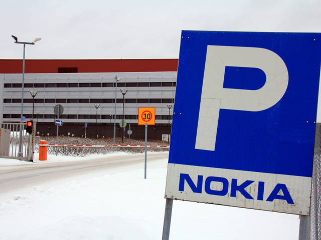 Nokia, parkovisko, Microsoft, Stephen Elop