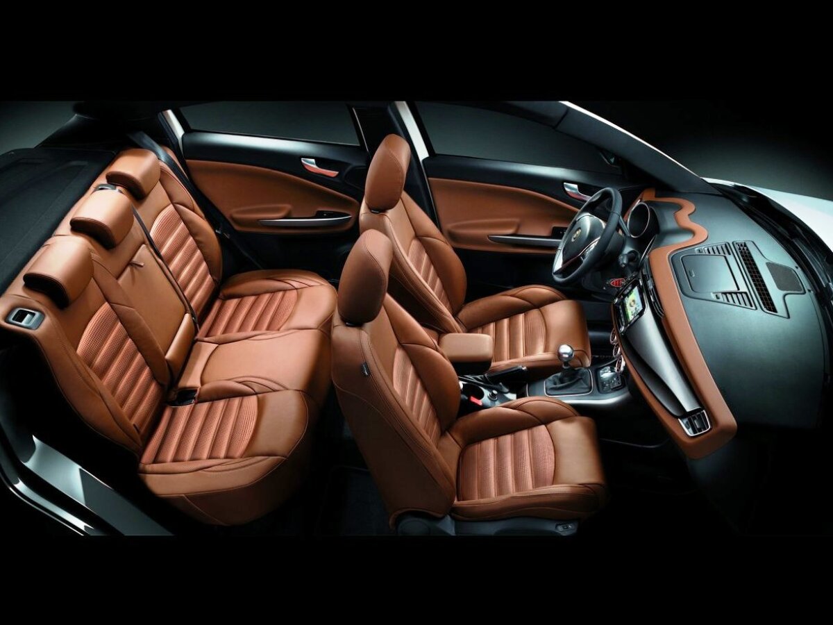 Alfa Romeo-Giulietta 2014