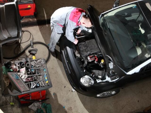 autoservis,servis,automechanik,auto,fiat