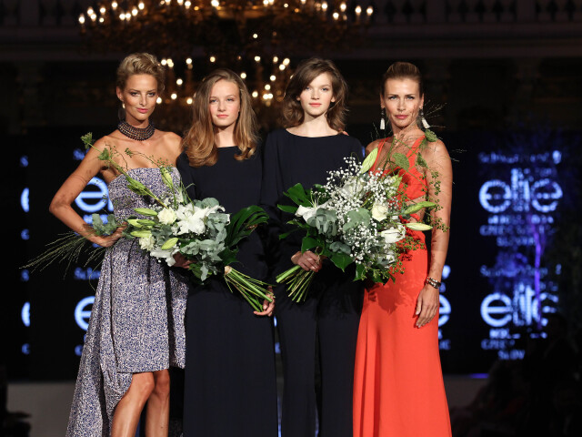 Barbora Koláriková (druhá zľava) a Češka Eva Klímková