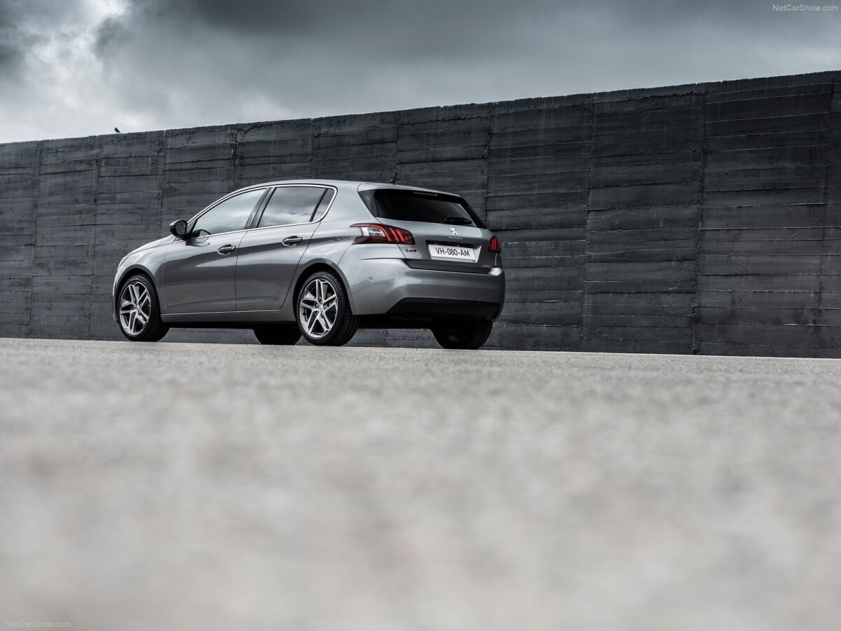 Peugeot-308 2014