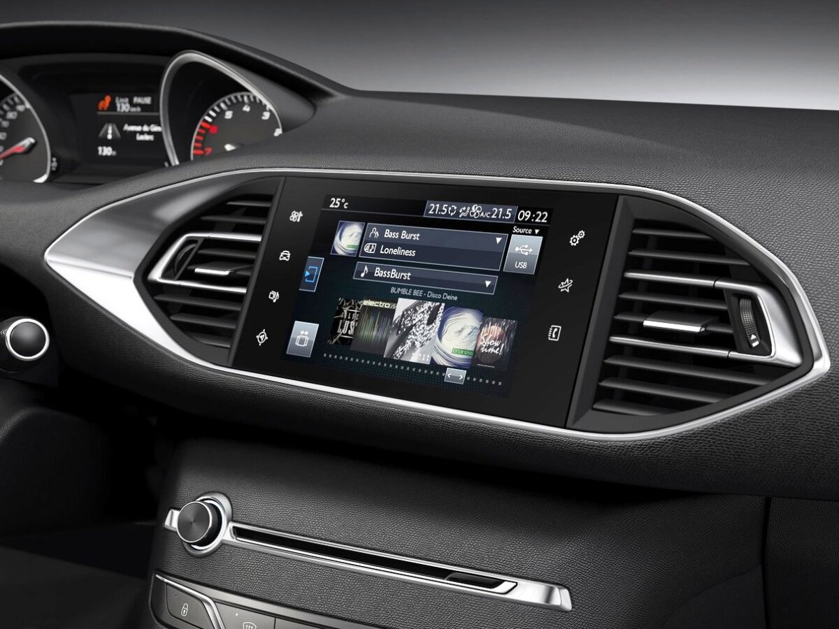 Peugeot-308 2014