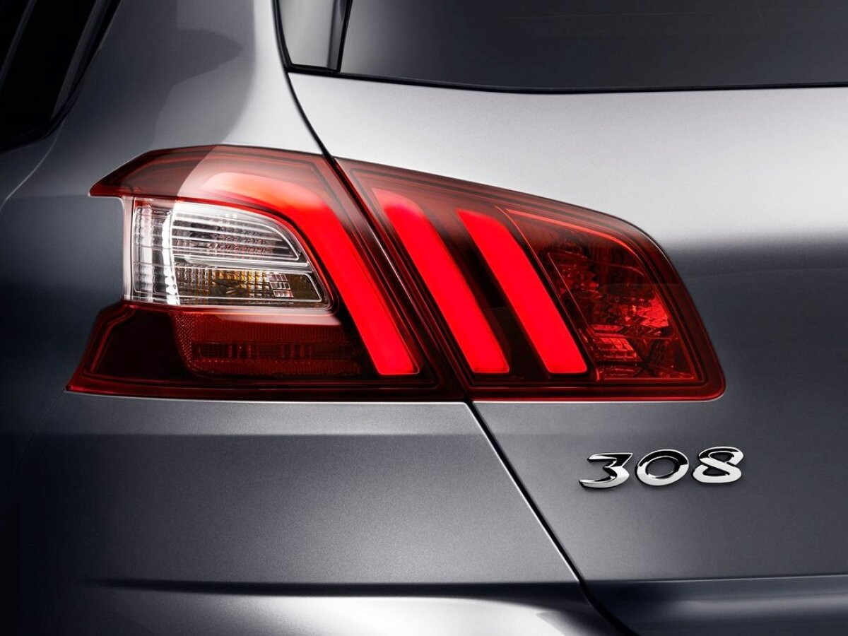 Peugeot-308 2014