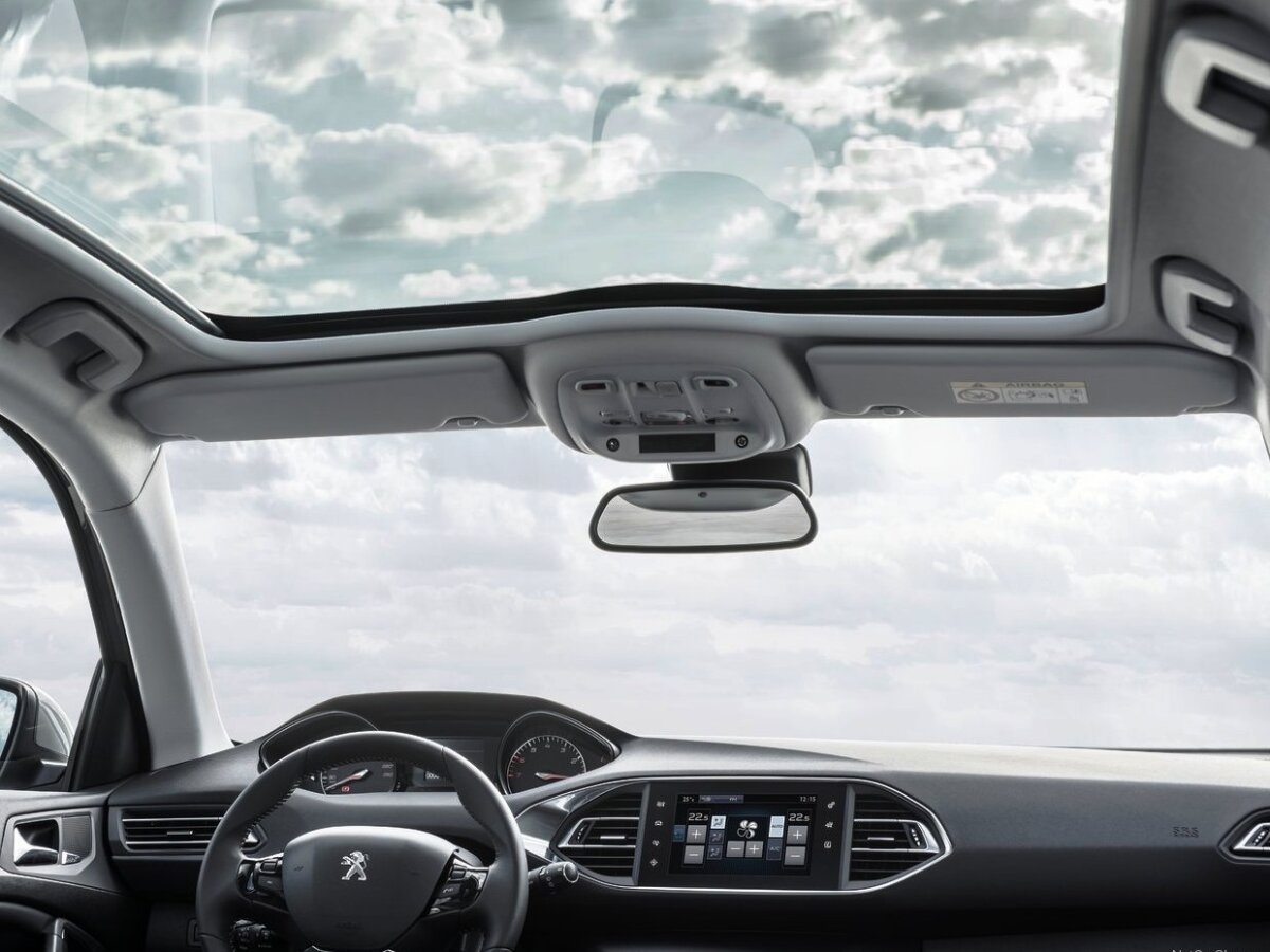 Peugeot-308 2014