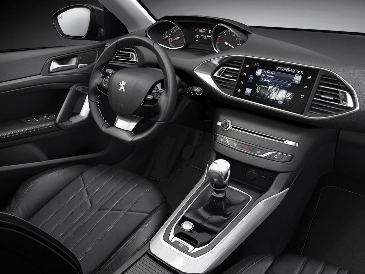 Peugeot-308 2014