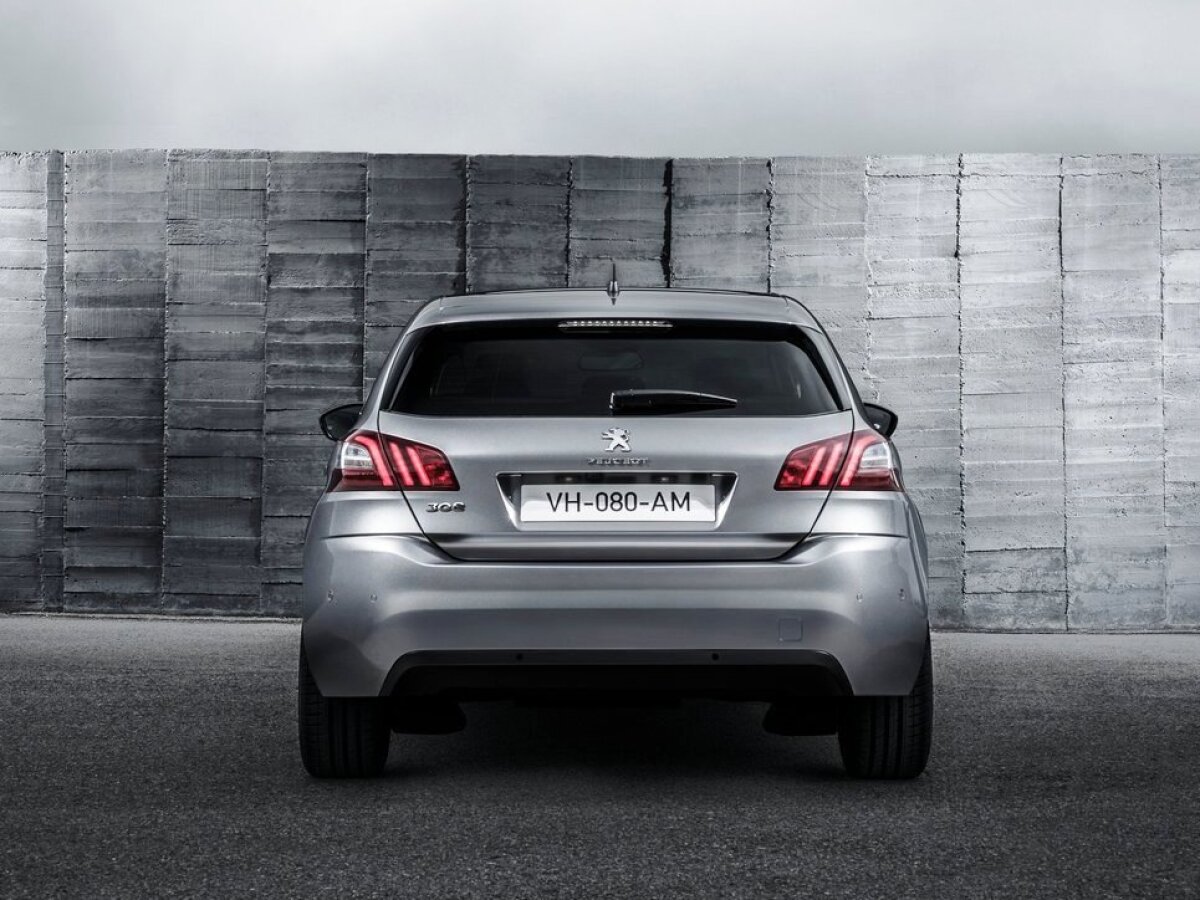 Peugeot-308 2014