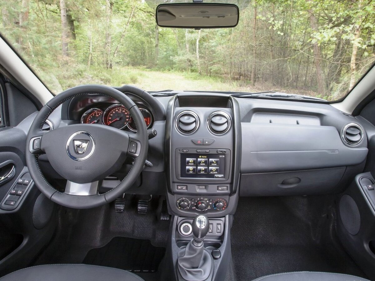 Dacia-Duster 2014