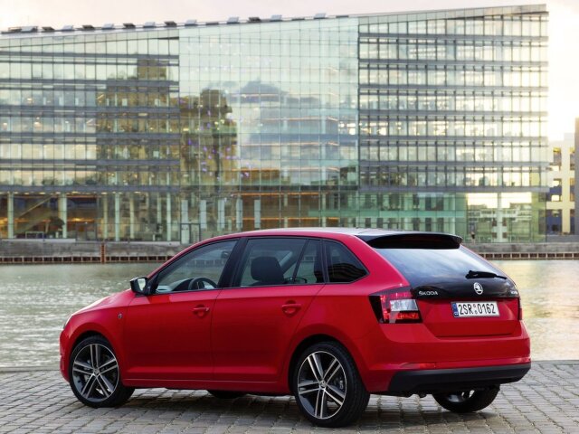 Skoda-Rapid Spaceback 2014