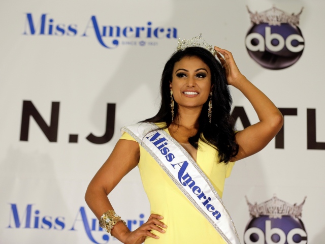 Nina Davuluri