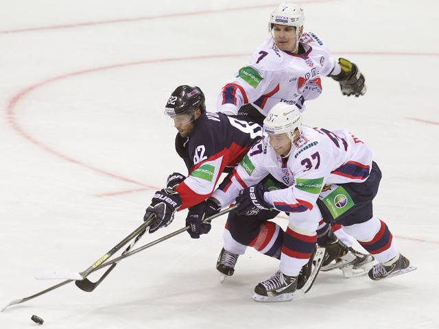 khl, slovan, torpedo, Vondrka, Brent, Valentenko