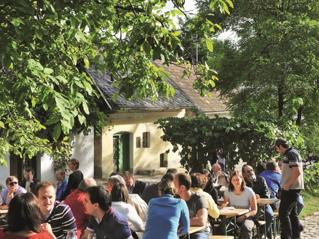 Ulička v dolnorakúskej dedine Pillichsdorf.