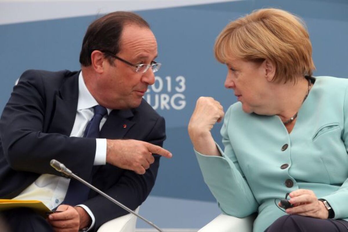 merkelová Francois Hollande 