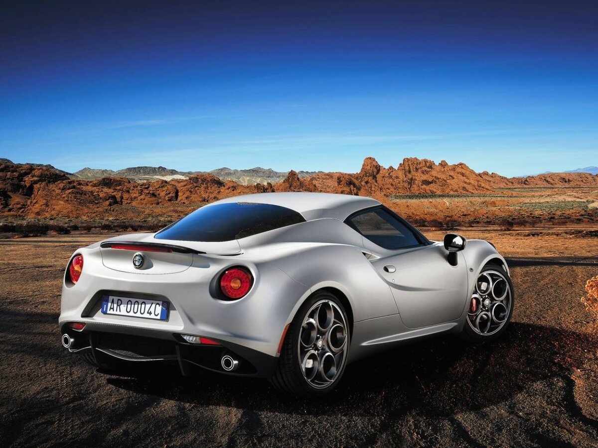 Alfa Romeo-4C 2014