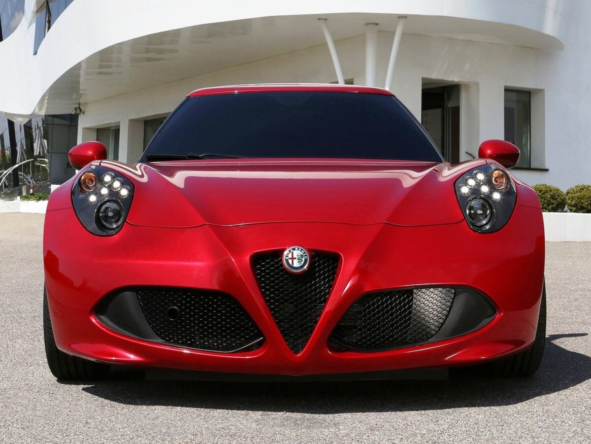 Alfa Romeo-4C 2014