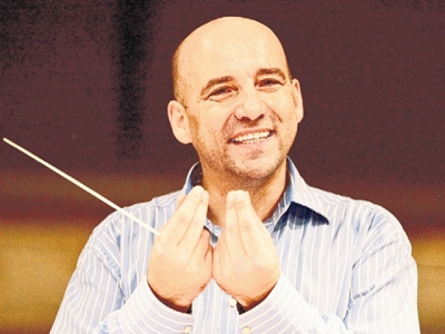 emmanuel villaume
